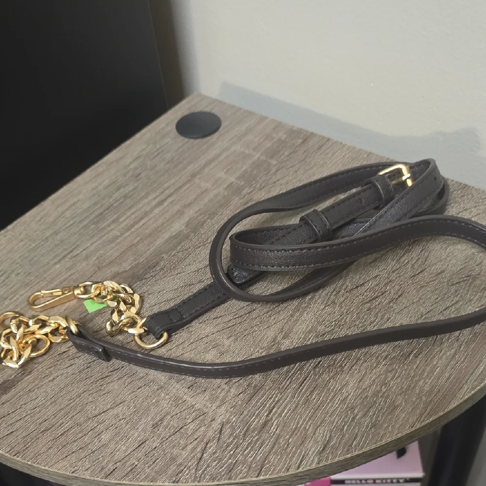 Juicy Couture Black and Pink Satchel with Gold Charm - Picture 4 of 8